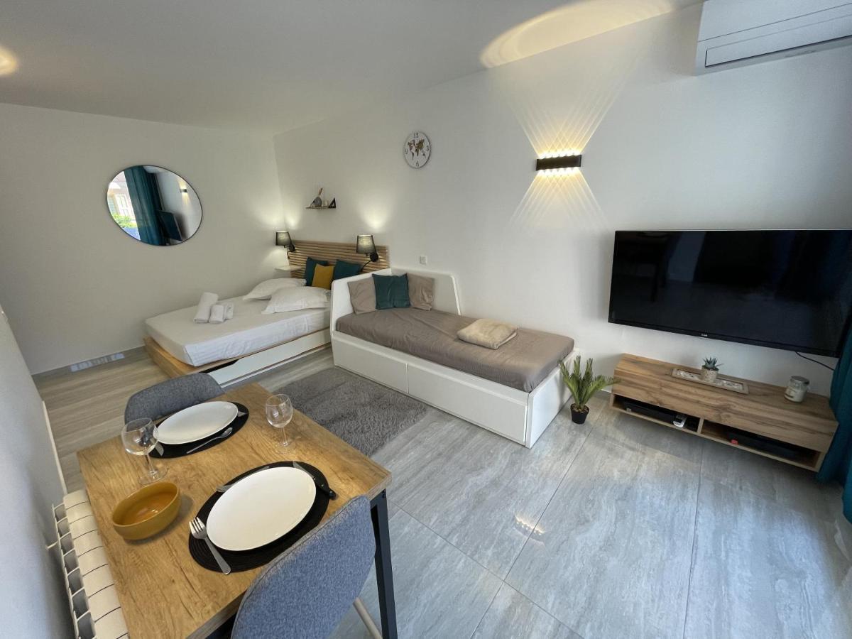 Chaleureux Studio, 200M De La Plage, Parking, Wifi Roquebrune-Cap-Martin Exterior foto